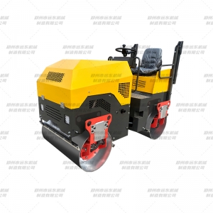 FVR1000 座駕式壓路機